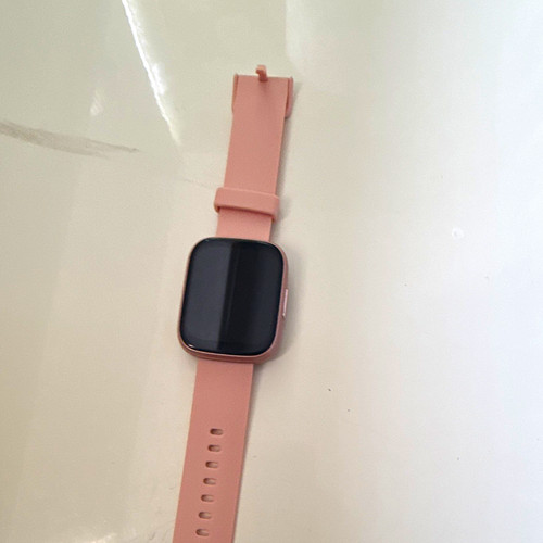 Pink metal smartwatch 40mm - pink,