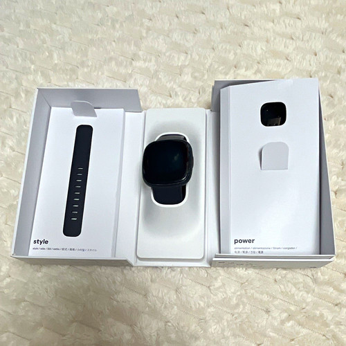 Fitbit versa fitness tracker - 4,