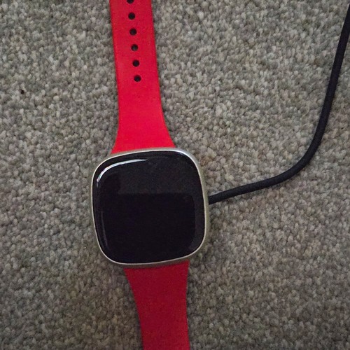 Fitbit versa 40mm smartwatch - 3,